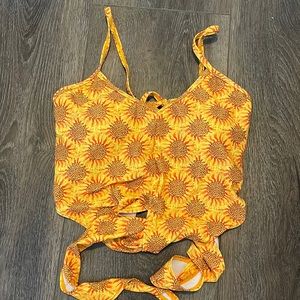 Kortni Jeane tied up top